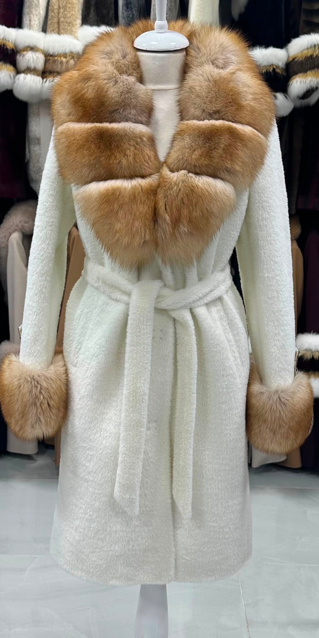 Teddy kaput s krznenom kragnom – Bijela – original