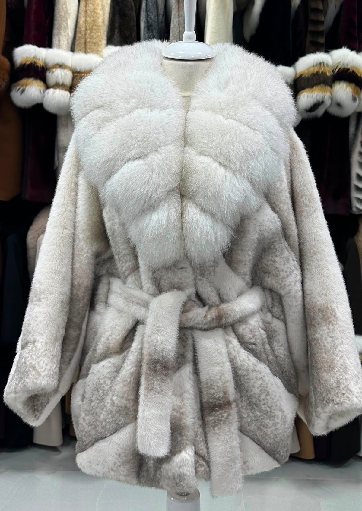 Kimono krzneni kaput s kragnom – Bijela – original